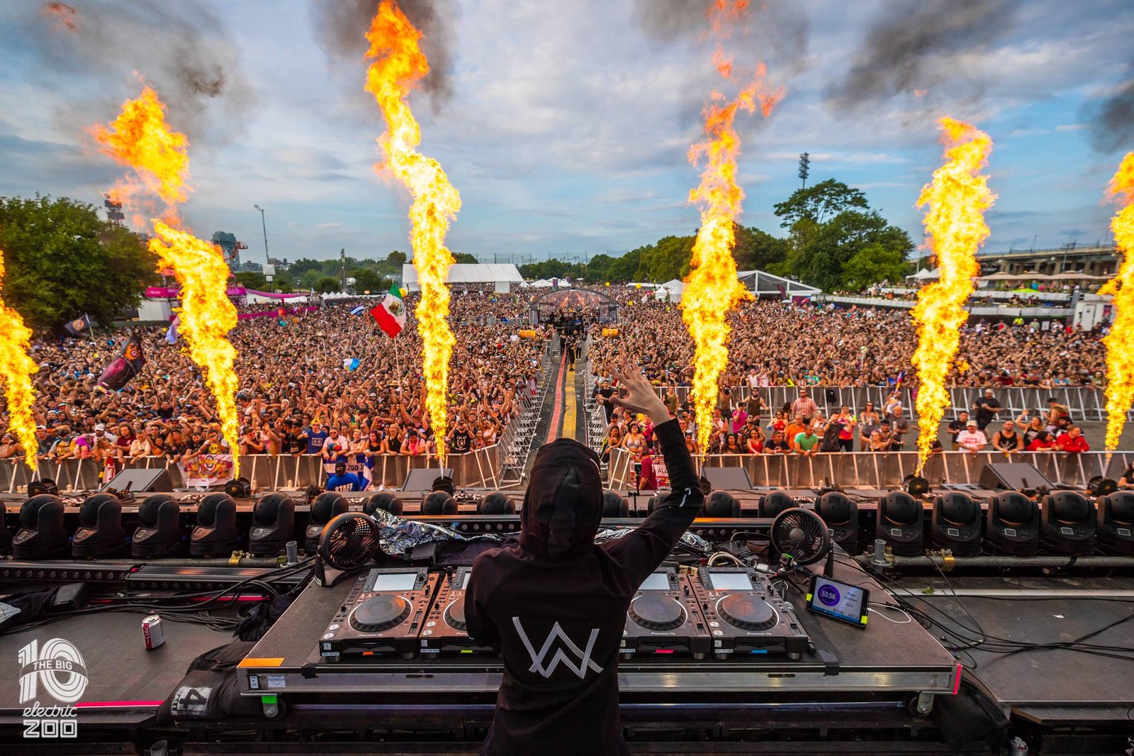 Alan Walker Net Worth 2022 - Age, Height, Weight, Income Instagram Oprice
