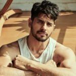 Siddharth Malhotra Net Worth 2022: Age, Height, Gf, Father