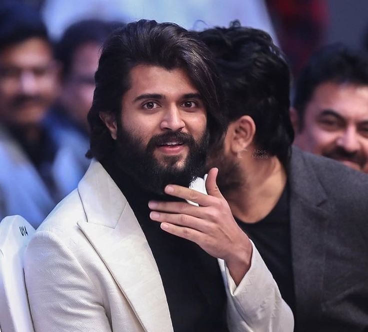 vijay-devarakonda-net-worth-2021--income-salary-cars-bio