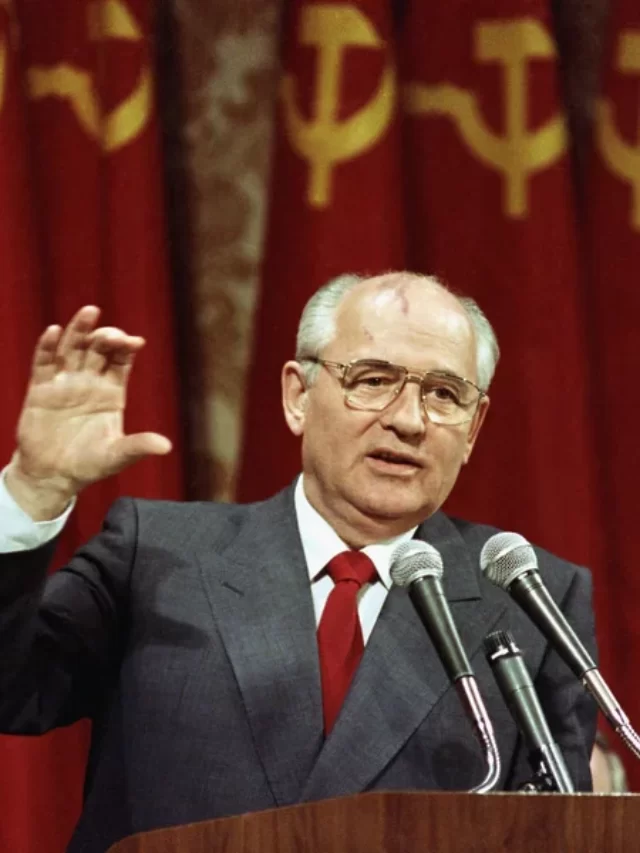 Former Soviet leader Mikhail Gorbachev has died at 91